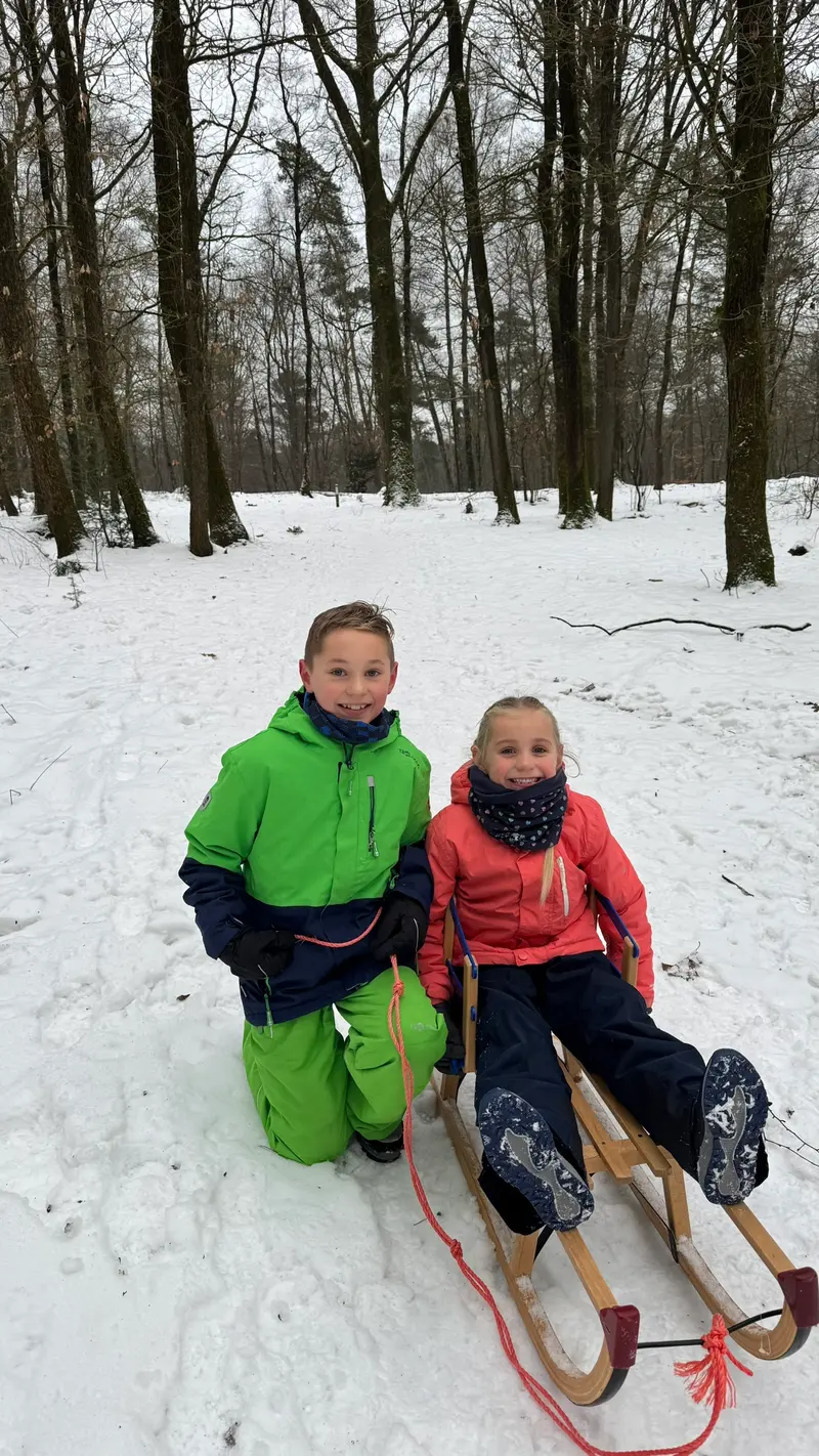 Sleetje rijden op de Veluwe in de sneeuw